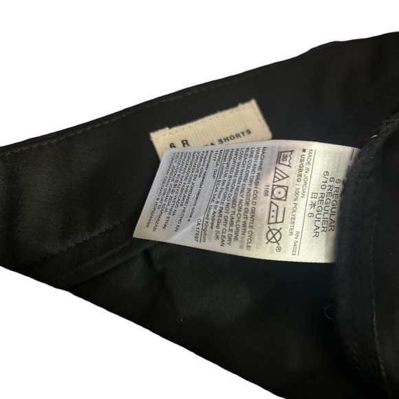 GAP Bermuda Polished Black Shorts • NWT • Size: 6R - Picture 4 of 8